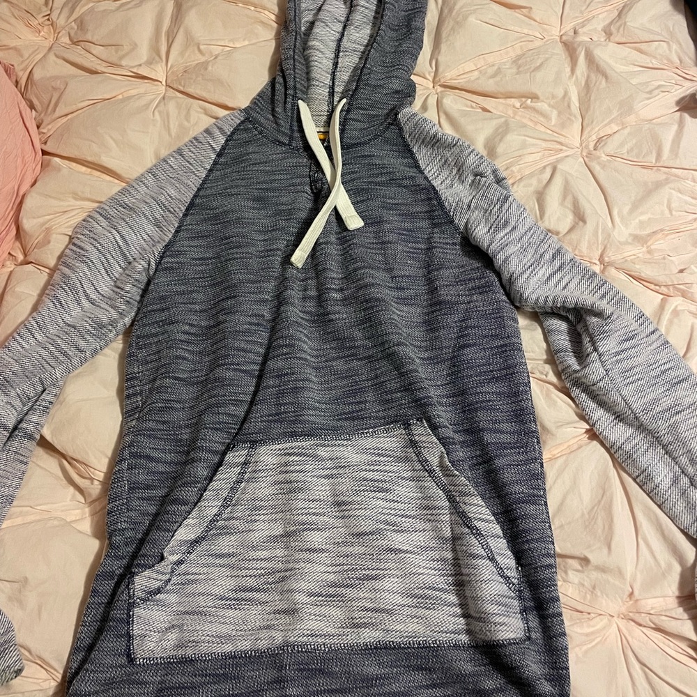 Gray free planet sweatshirt